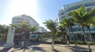 Cobertura na praia da barra (condomínio les résidences de monaco), situado na av. lucio costa, nº 4350, com 590 m2 e 04 vagas de garagem